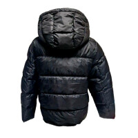 Jacket Shelter